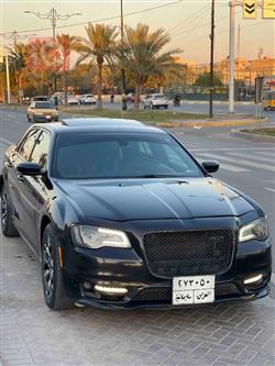 کرایسلەر 300